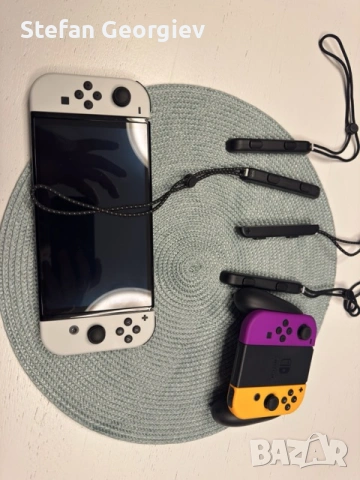 Nintendo Switch OLED (Бял) + 2-ри комплект Joy-Con + 45 Топ Игри (Zelda, Mario, Persona 5), снимка 4 - Игри за Nintendo - 54638050