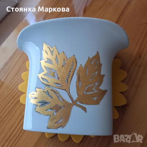 Керамична ваза със златисти листа-Германия, снимка 3 - Вази - 55657120