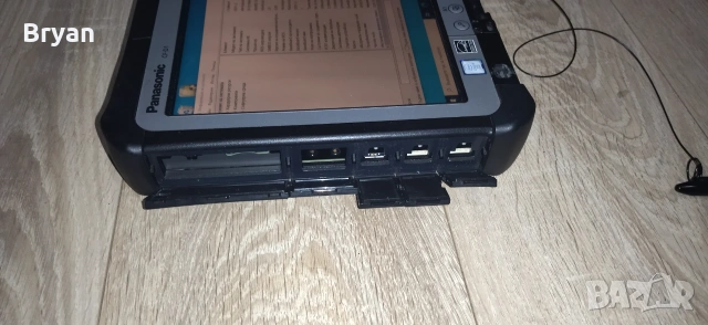 Panasonic CF-D1 rugget tablet/ dock- i5 / 8 ram/240 ssd, снимка 3 - Таблети - 55135086
