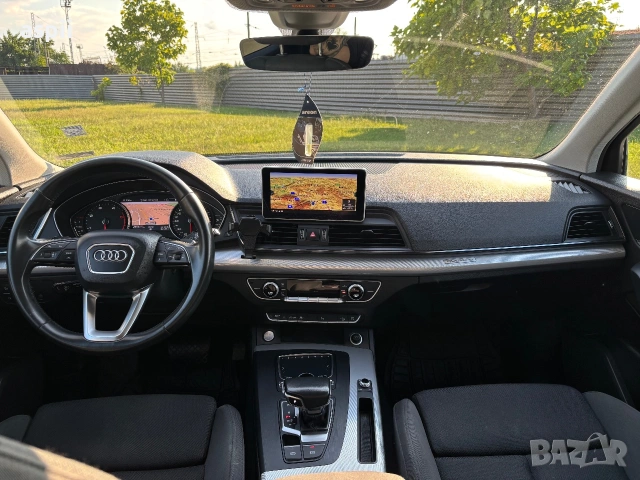 Audi Q5 2.0TDI , снимка 7 - Автомобили и джипове - 55078396