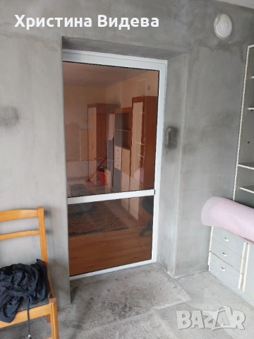 На 1 етаж с допълнителни постройки, снимка 9 - Къщи - 54368812