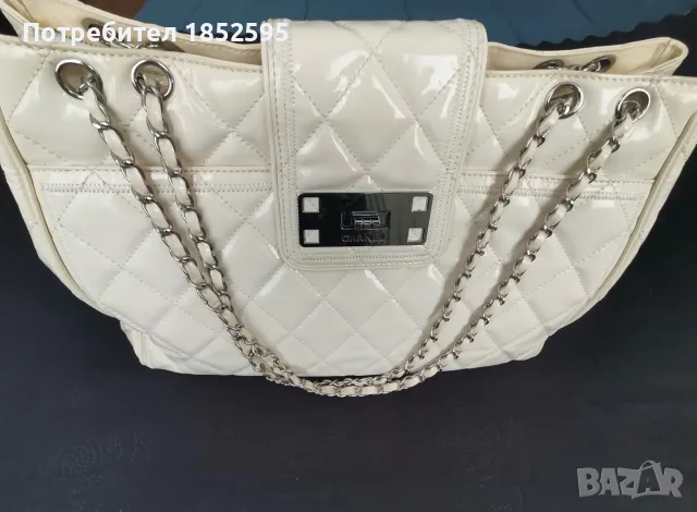 Оригинална чанта CHANEL, снимка 4 - Чанти - 55334682