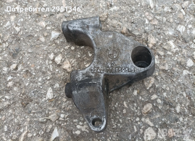 лапа двигател BMW 32427788598