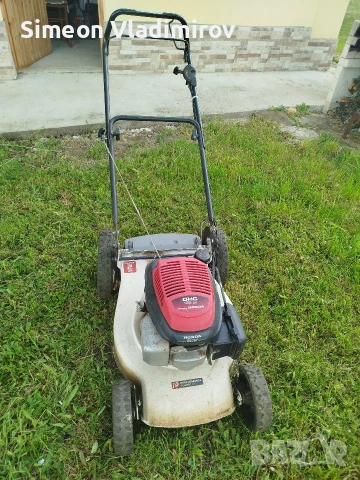 Самоходна косачка Honda