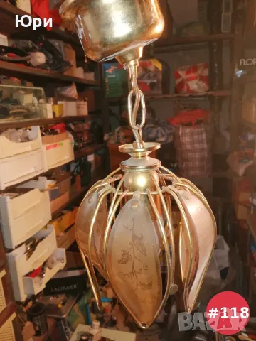 Продавам красива лампа за таван 