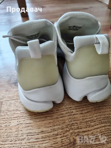 Nike 27.5 см/ 43 номер, снимка 3 - Спортни обувки - 55595376