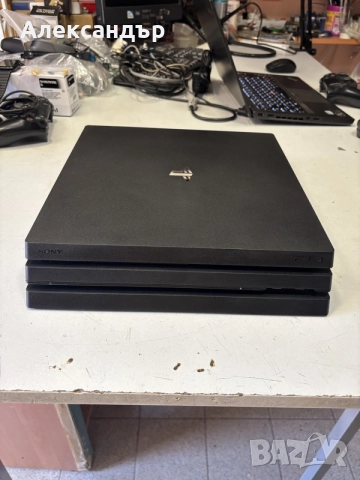 PS4 PRO 1TB комплект 
