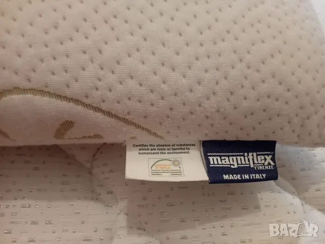 Възглавница Magniflex голяма 72/42 см  100% мемори пяна , снимка 3 - Възглавници - 55407079