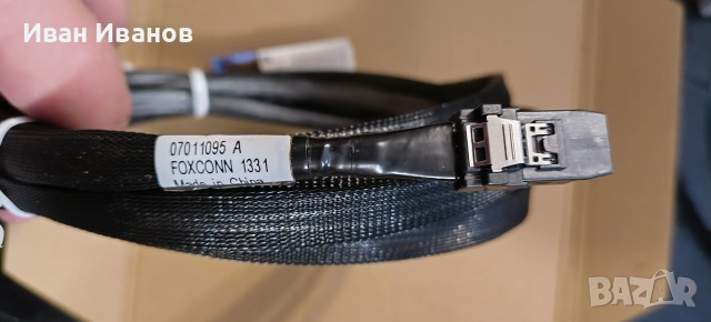 SAS кабел Foxconn – 3м (SFF-8470 към Mini-SAS SFF-8088), снимка 2 - Кабели и адаптери - 54987950