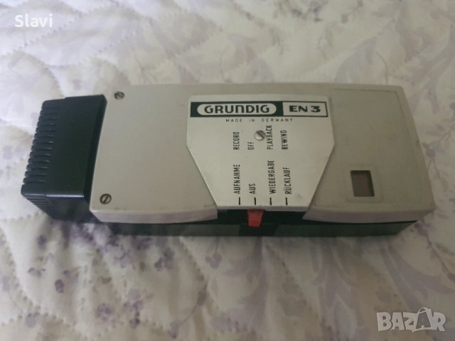 диктофон GRUNDIG EN3