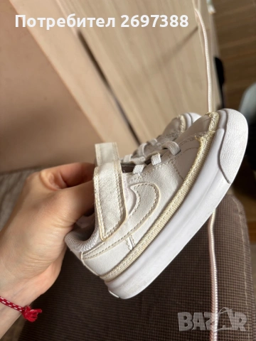 Бебешки ниски кецове Nike , снимка 2 - Детски маратонки - 54006698