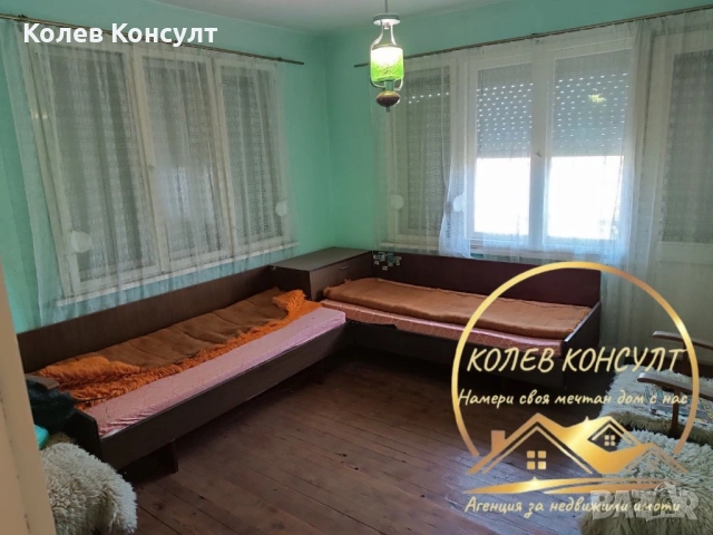 Къща град Симеоновград, снимка 8 - Етаж от къща - 54266346