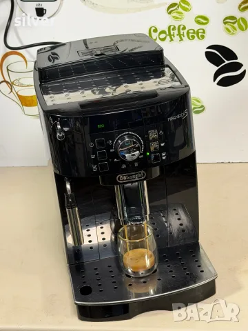 Кафемашина кафе автомат delonghi magnifica S с гаранция, снимка 4 - Кафемашини - 55371831