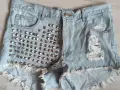 Къси дънки с капси, снимка 1