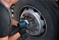 НОВ ГАЙКОВЕРТ BOSCH PROFESSIONAL GDS 18V-1050 H 18 V, 1050.00 nm Професионален, снимка 8