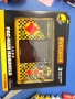 Мини конзола PAC-MAN  С 3 различни игри Pacman Работи с 3 батерии AAA (продават се отделно) Оригинал, снимка 1