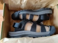 Keen Трекинг Сандали, снимка 4