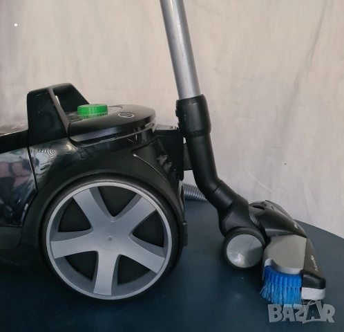 Мощна прахосмукачка Philips PerformerPro ECO Висок клас, снимка 2 - Прахосмукачки - 54824372