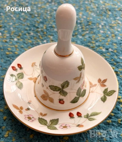Порцелан на Wedgwood - Wild Strawberry , снимка 10 - Антикварни и старинни предмети - 55249667