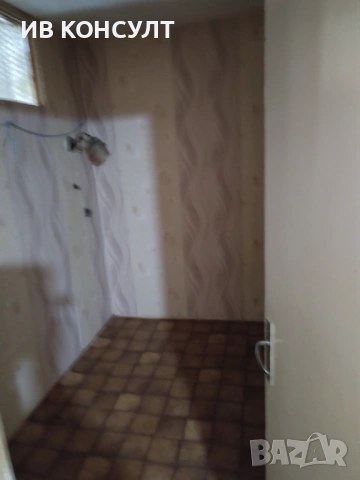 Продава гарсониера в кв. Трите чучура-юг, снимка 6 - Апартаменти - 54856389
