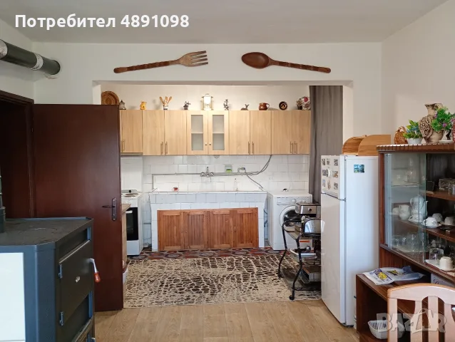 Продава се етаж от къща, снимка 2 - Къщи - 55449655