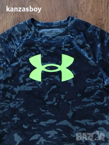 Under Armour - страхотна тениска, снимка 2 - Тениски - 55349235