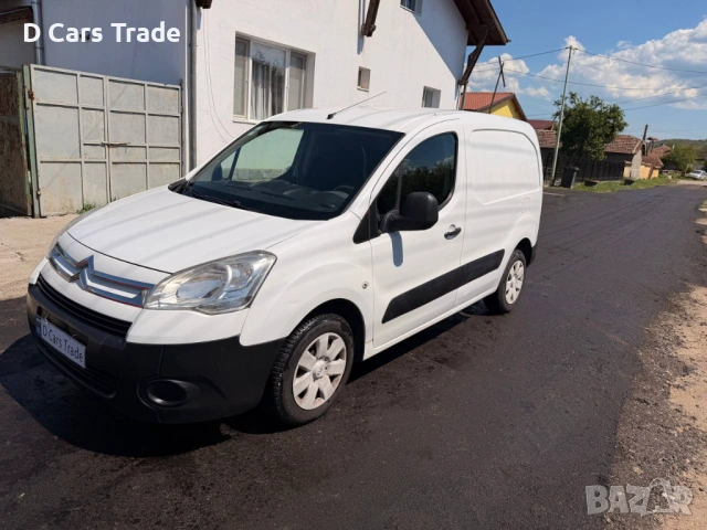 Citroen Berlingo 1.6 бензин 90кс 2010г сервизна книжка, снимка 3 - Автомобили и джипове - 54462723