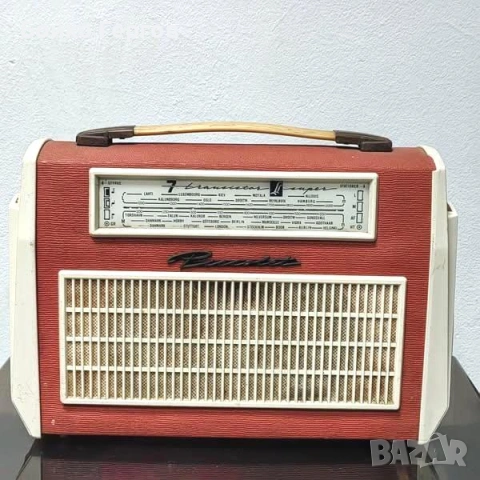 Винтидж радио от 60-те години - транзистор Linnet Laursen Piccolo - Произведено в Дания.