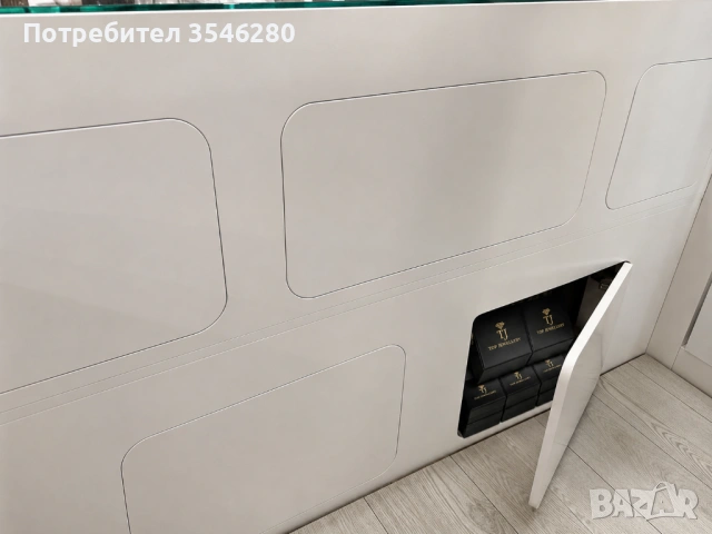 Луксозен дизайнерски Mall Kiosk за бижутерия, часовници и премиум аксесоари , снимка 10 - Друго търговско оборудване - 54891390