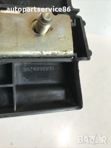 Панта за задна дясна врата за Citroen Berlingo / Peugeot Partner (2001) 9624054980, снимка 2 - Части - 54520536