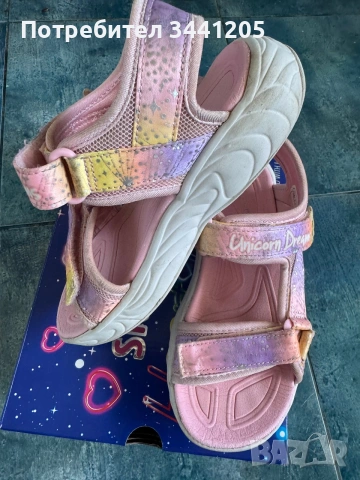 Светещи сандали Skechers, снимка 5 - Детски сандали и чехли - 54997008