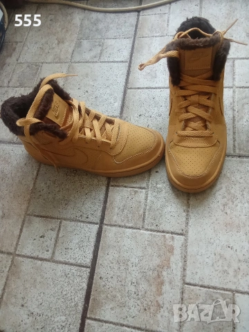 NIKE дамски кецове , снимка 8 - Кецове - 54609280