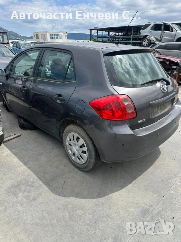 Тойота Аурис Toyota Auris 2009г. 1.4D, снимка 3 - Автомобили и джипове - 54953395