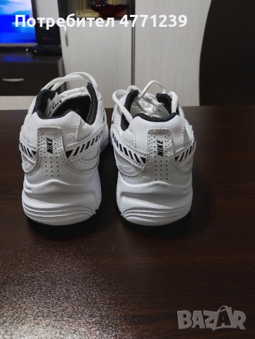 Маратонки Nike, снимка 4 - Маратонки - 54794753