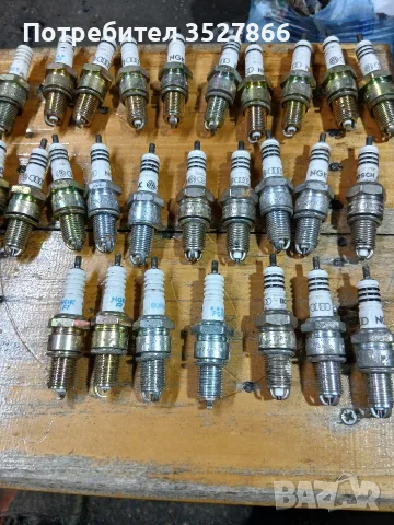 Запалителни свещи VW OEM , снимка 2 - Аксесоари и консумативи - 55412611