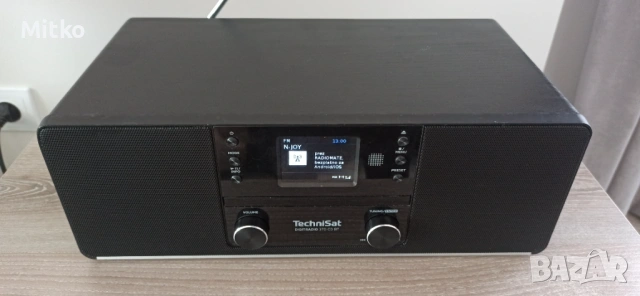 Радио TechniSat 370 CD BT, DAB +, FM, снимка 3 - Радиокасетофони, транзистори - 54732095