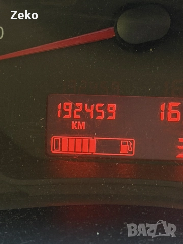 Renault Kangoo СПЕШНО, снимка 10 - Автомобили и джипове - 54240877