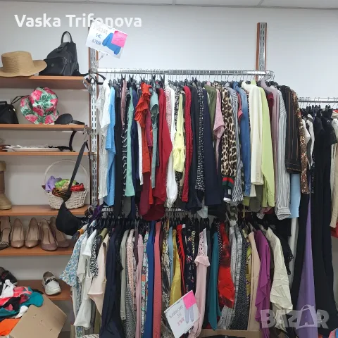 Втора употреба на едро,мъжки и дамски дрехи, снимка 5 - Рокли - 55655562