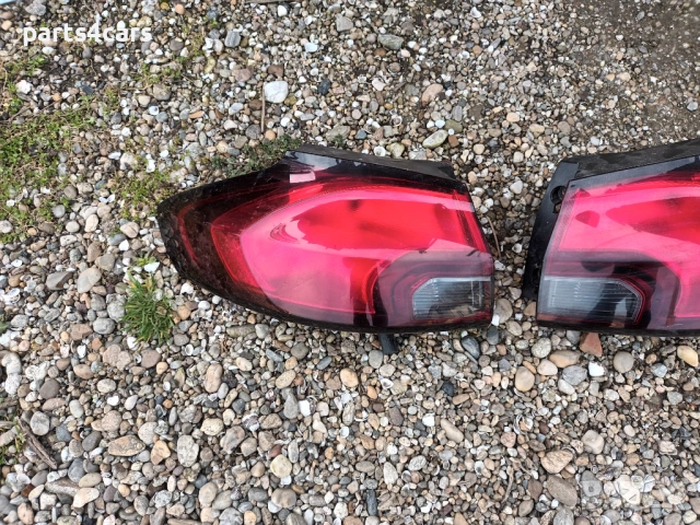 ляв и десен външен стоп за опел зафира ц OPEL ZAFIRA C, снимка 5 - Части - 54035155