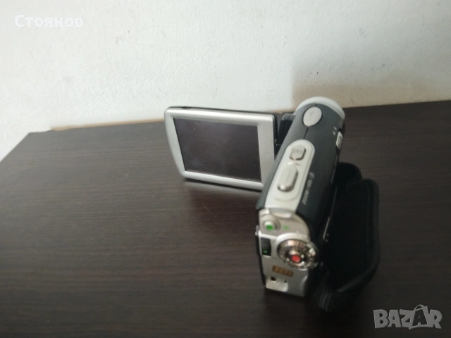 Видео камера Sony Slim 16.0 MEGAPIXELS Japan, снимка 12 - Камери - 42903086