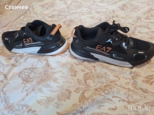 Оригинални маратонки EA7 Emporio Armani Crusher Distance – Размер 41 1/3, снимка 2 - Маратонки - 54873247