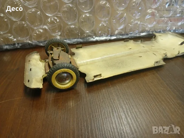 Дъно за Стара руска играчка Газ-ЗИМ., снимка 3 - Колекции - 55655510