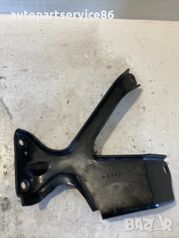 Конзола/стойка за Mercedes B Class B170 W245 (2008) A2660940627