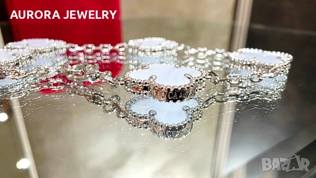 Van Cleef & Arpels VCA 5 Motifs Silver Chalcedony Vintage Alhambra Дамска Гривна, снимка 5 - Гривни - 54105048