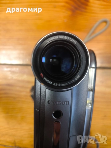 Canon MVX4i Mini DV видеокамера , снимка 9 - Камери - 54200576