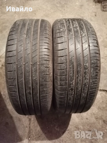 Продавам 2 броя летни гуми 215.50.17 на 1 сезон дот 2020 Goodyear 