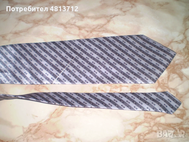 Сива  вратовръзка с шарки  SHENG KAI HAND MADE., снимка 4 - Сватбени аксесоари - 54604113