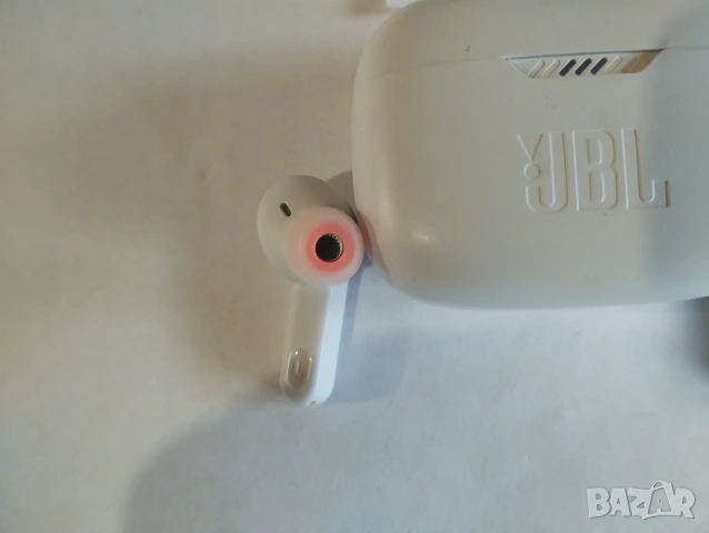 JBL TUNE 230NC TWS Bluetooth безжични слушалки, снимка 4 - Bluetooth слушалки - 54609828