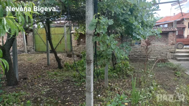 продава се къща в с . Кесарево , снимка 11 - Къщи - 55416193