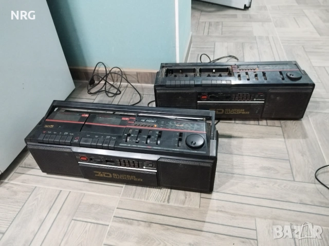 Hitachi TRK 3D5E - Два броя, снимка 6 - Радиокасетофони, транзистори - 54370413